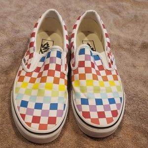 Vans Sz W8.5 M7 checkered slip-ons